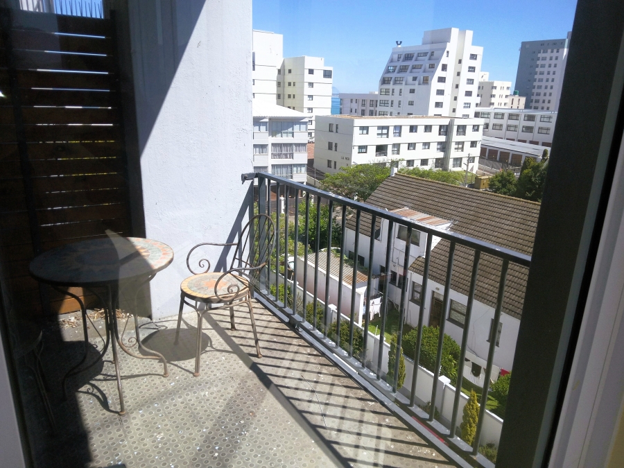 To Let 2 Bedroom Property for Rent in Strand North Western Cape